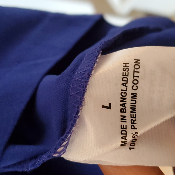 Short top - Picture 3 of 3